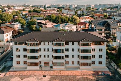 Apartament cu 3 camere semidecomandat în 1 Decembrie 1918