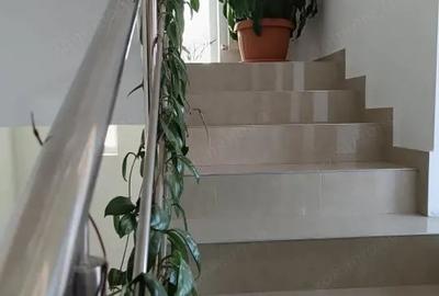 Apartament cu 2 camere semidecomandat în Moșnița Nouă
