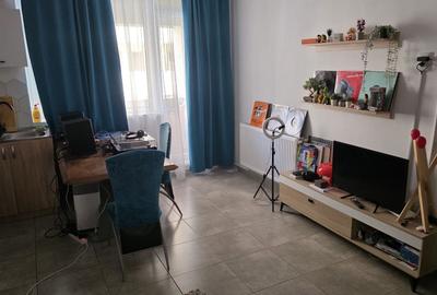 Apartament cu 2 camere decomandat în Nord-Est
