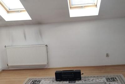Casă individuală cu 4 camere cu Teren 414 Mp în Dâmbul Rotund