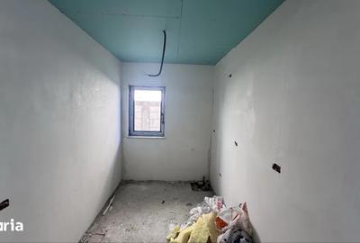 Casă cu 4 camere decomandat cu Teren 300 Mp în Agigea