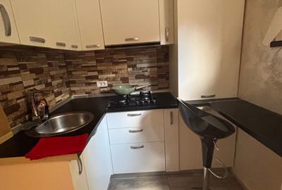 Apartament cu 3 camere în Berceni - 16