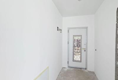 Casă cu 4 camere cu Teren 450 Mp în Vânători
