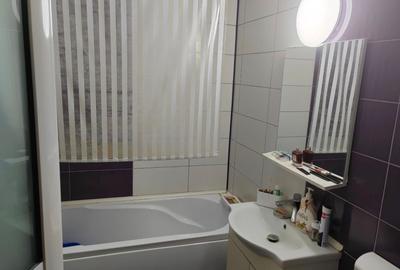 Apartament cu 3 camere decomandat în Central - 5