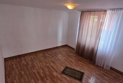 Casă cu 5 camere cu Teren 176 Mp în Tudor Vladimirescu
