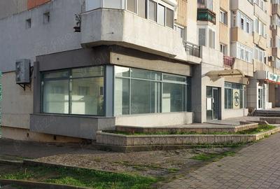 Spațiu comercial, de 140 mp, în Central - 9