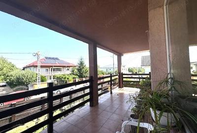 Casă cu 6 camere cu Teren 1250 Mp în Central - 15
