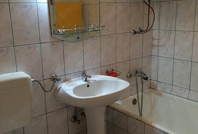 Garsonieră nedecomandată în Central - 4
