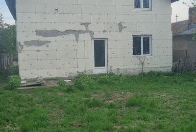Casă cu 4 camere în Central - 16