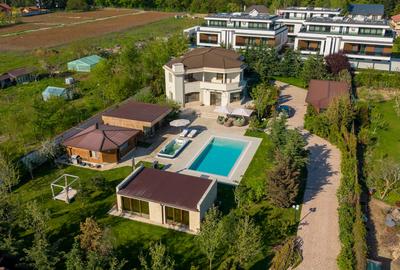 Casă individuală cu 6 camere cu Canalizare în Snagov