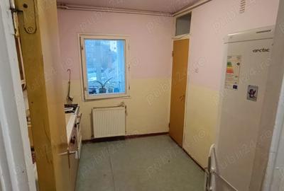 Particular ap et. 1 din 4 decomandat 2 cam. 52.7mp cartier Astra Alexandru cel Bun - 5