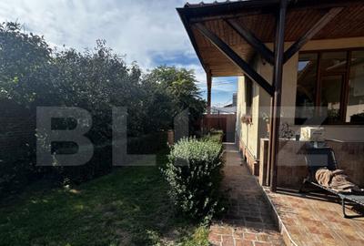 Casa de vanzare, cu 4 camere, 120 mp, Zona Piata Mare - 11
