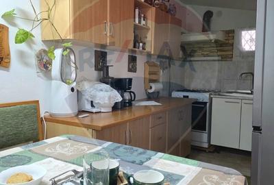 Casă cu 3 camere cu Teren 197 Mp în Central - 11