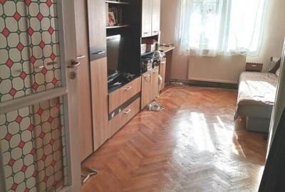 Apartament cu 2 camere semidecomandat, mobilat în Hipodrom 1 - 3