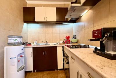 Casă individuală cu 6 camere cu Canalizare în Odăi - 8