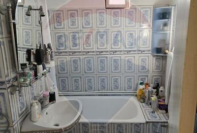 Apartament cu 3 camere de vanzare in zona Central - 7