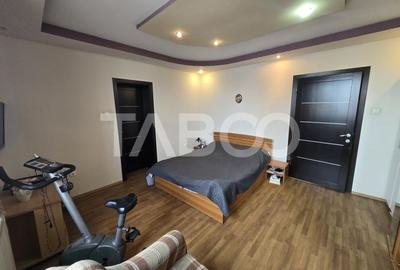 Casa de inchiriat 177mpu 7 camere cu baie proprie zona Lupeni Sibiu - 4