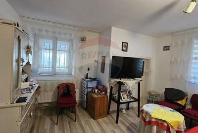 Garsonieră decomandată, mobilată în Central - 1
