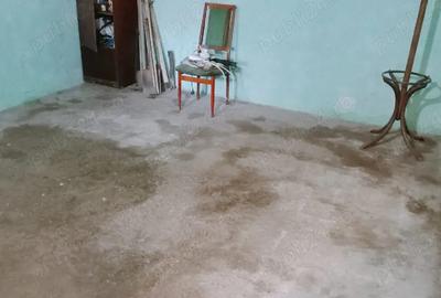 Casă cu 2 camere cu Teren 160 Mp în Central - 2