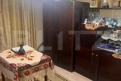 Casă cu 2 camere cu Teren 3548 Mp în Central - 3
