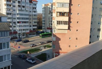 Apartament cu 2 camere decomandat în Burdujeni - 6