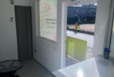 Spațiu comercial, de 40 mp, în Central - 6