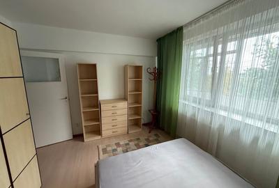 Apartament 2 camere Secuilor lângă piața Big Berceni - 1