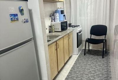 Apartament cu 2 camere semidecomandat în Berceni