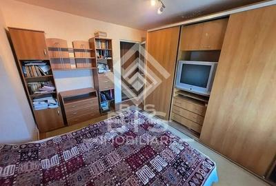 Apartament 3 camere decomandat - 3