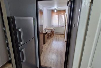 Garsonieră decomandată în Exterior Vest - 4