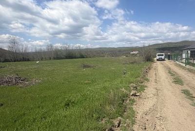 Teren de 760 mp, în Vernești - 1