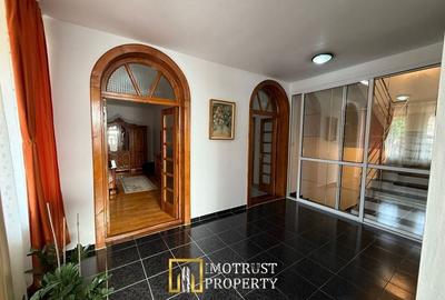 ? VILA DEOSEBITĂ DE VÂNZARE ÎN ARAD - ZONA CENTRALĂ - 9