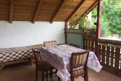 Casă cu 5 camere cu Teren 1007 Mp în Aranghel - 5