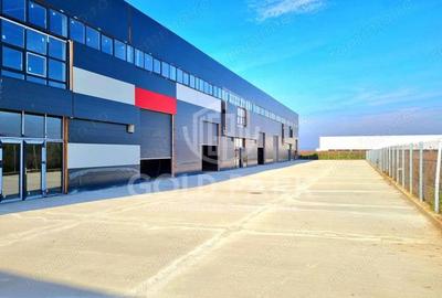 Spațiu comercial, de 3,600 mp, în Industrial - 7