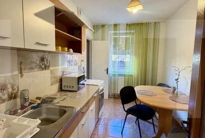 Apartament cu 4 camere decomandat în Central - 4