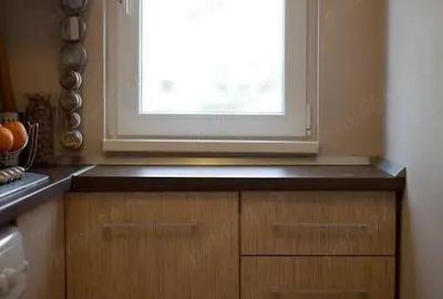 Apartament cu 4 camere semidecomandat în Micălaca