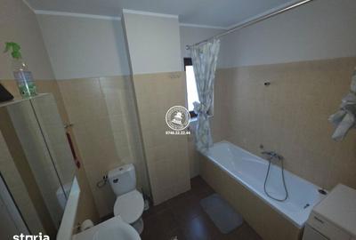 Apartament cu 3 camere în Central - 1