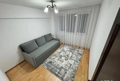 Apartament cu 3 camere semidecomandat, mobilat în Mihai Bravu