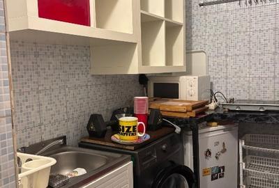 Proprietar, Vasile Lascar 33, bloc consolidat - 10