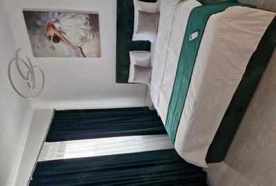 Vila P + 2 - 5 camere - 4 bai - 3 locuri de parcare - 6