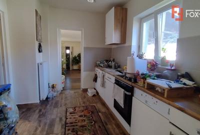 Casă individuală cu 8 camere cu Canalizare în Săcălaz - 4