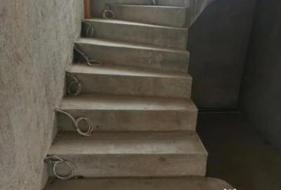 Casă cu 4 camere cu Teren 500 Mp în Rădăuți - 6