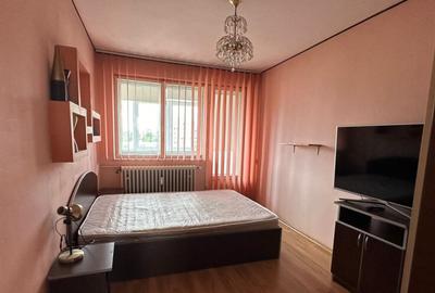 Apartament de 3 caere ( 200 M Metrou )-Drumul Taberei-Favori