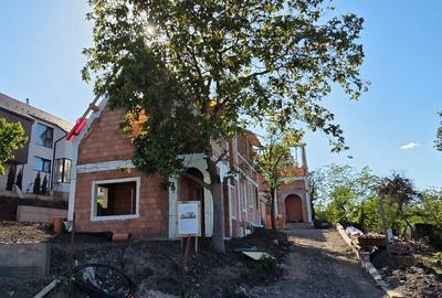 Duplex cu 5 camere cu Canalizare în Feleacu - 3