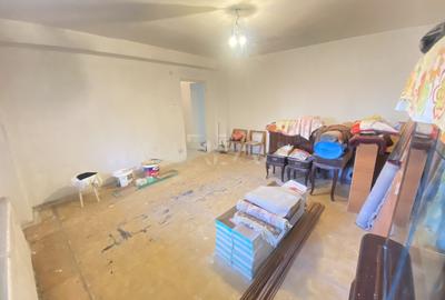 Apartament cu 2 camere decomandat în Rahova