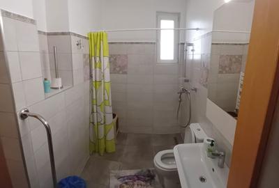 Casă cu 5 camere cu Teren 347 Mp în Central - 12