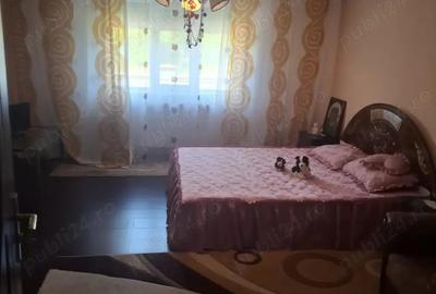 Casă cu 4 camere cu Teren 600 Mp în Săvârșin - 6