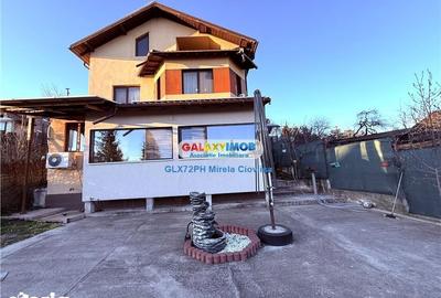 Casă cu 3 camere cu Teren 250 Mp în Central - 1
