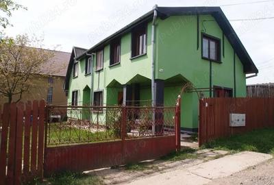 Vand casa in Com. LIVEZENI - 7