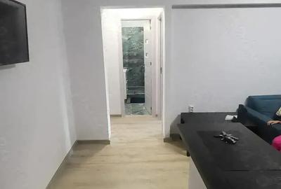 Apartament cu 3 camere decomandat în Central - 4